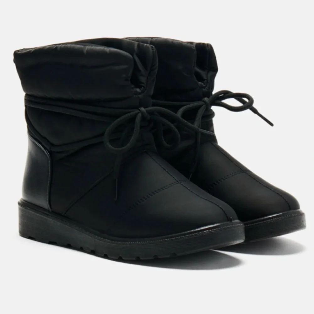 Kids Black Winter Snow/Rain Boots